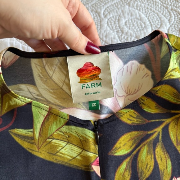 Farm Rio - Surreal Flowers Long-Sleeve Midi-Dress - Picture 7 of 16